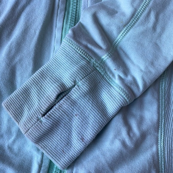 Lululemon full zip race length - Picture 7 of 13